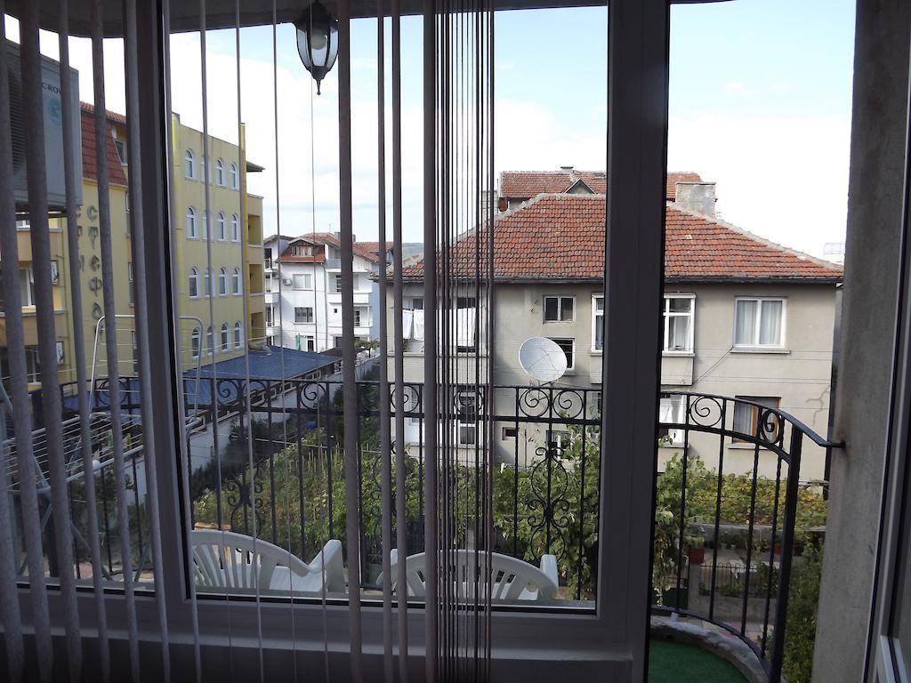 Guest House Stenli Primorsko Bilik gambar